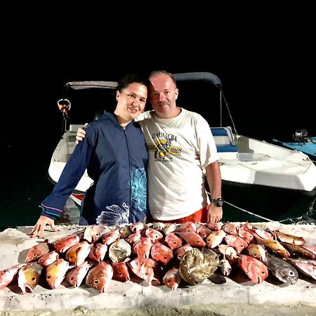 パグロ ビーチ ホテル Ukulhas エクステリア 写真