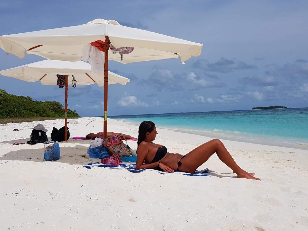 パグロ ビーチ ホテル Ukulhas エクステリア 写真